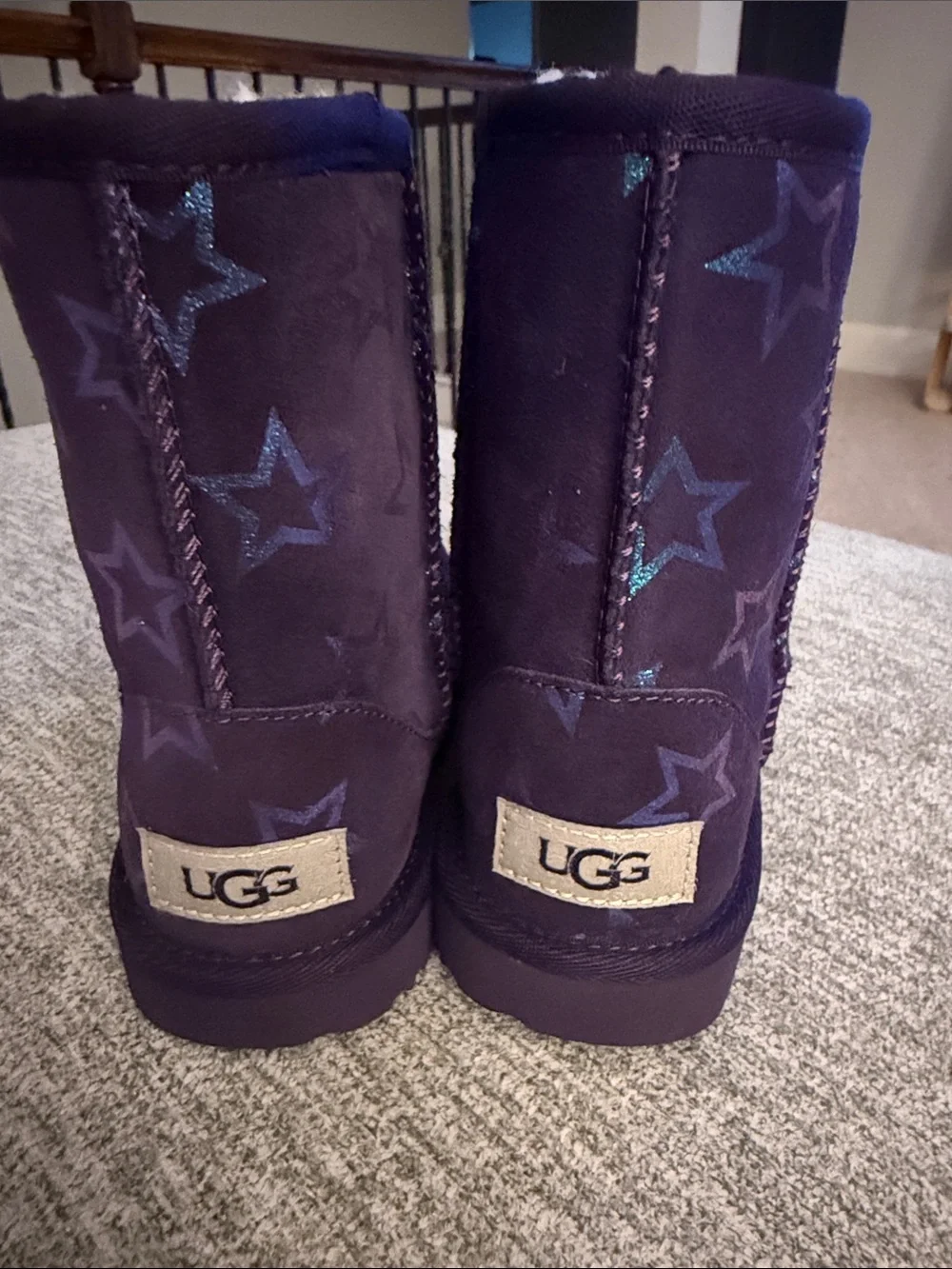 Kids Purple Star Winter Boots - UGG NEVER WORN